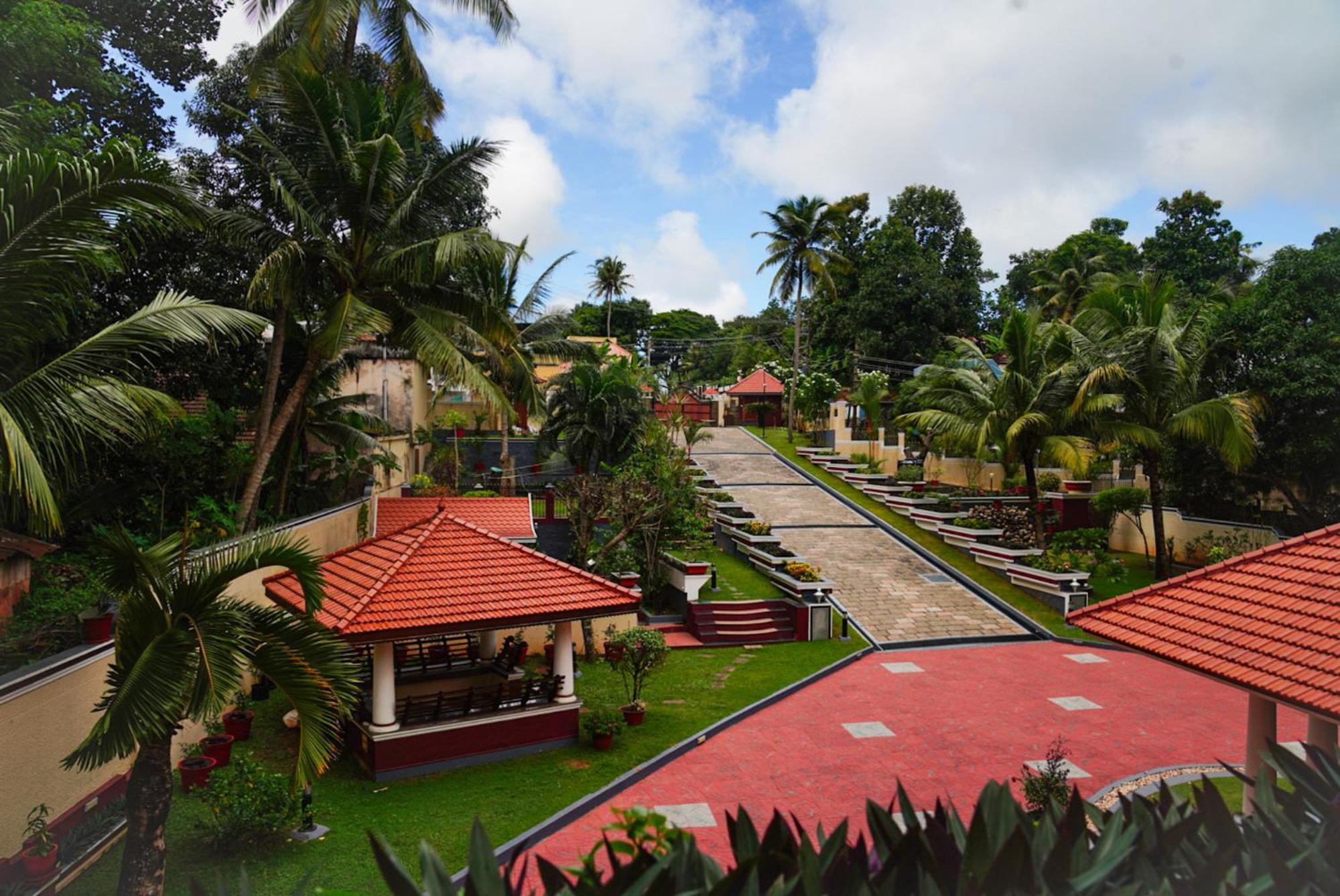 Parvathy Serenity In Varkala Attingal Extérieur photo