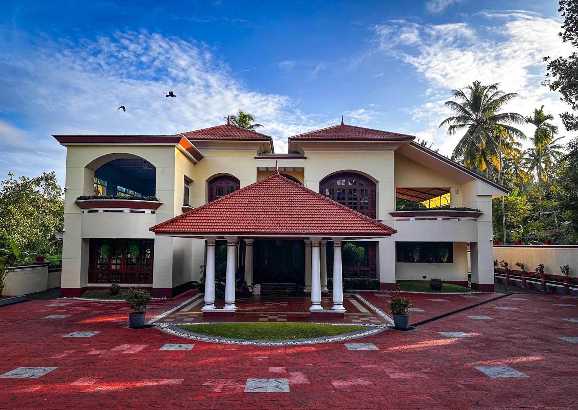 Parvathy Serenity In Varkala Attingal Extérieur photo